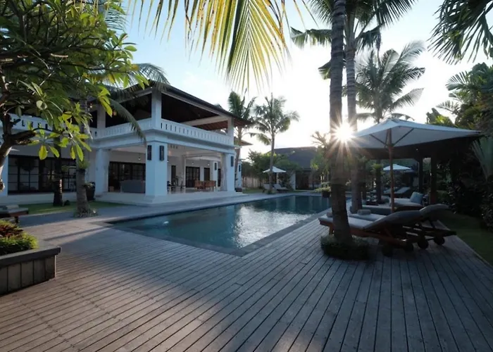 Eva * Seminyak (Bali)